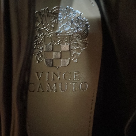 Vince Camuto - Peep Toe Anara Black Leather Booties - Size 7 - Picture 9 of 10